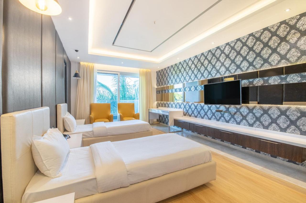 Palette Resorts - Hotel Sanhok Bangalore Bagian luar foto